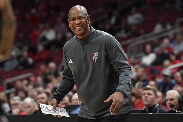 Payne, Cal's first UA hire, to make $900,000 per year | The Arkansas Democrat-Gazette - Vimarsana News