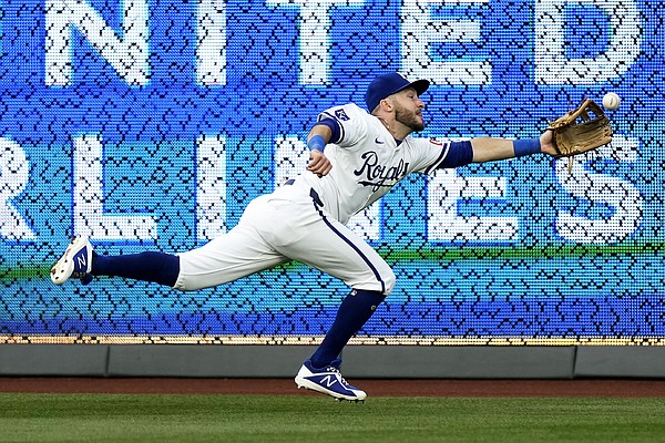 Bichette has 3-run triple, Kikuchi solid as Blue Jays beat Royals - Vimarsana News