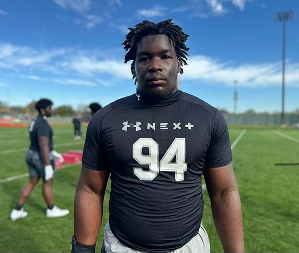 Get to Know: D-line target Xavier Ukponu | Northwest Arkansas  Democrat-Gazette