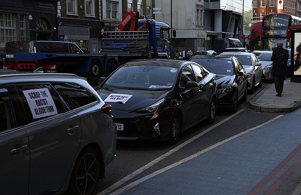 London suit says Uber operated illegally | The Arkansas Democrat-Gazette - Vimarsana News