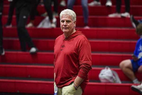 UA track teams treating first round like finals | The Arkansas Democrat-Gazette - Vimarsana News