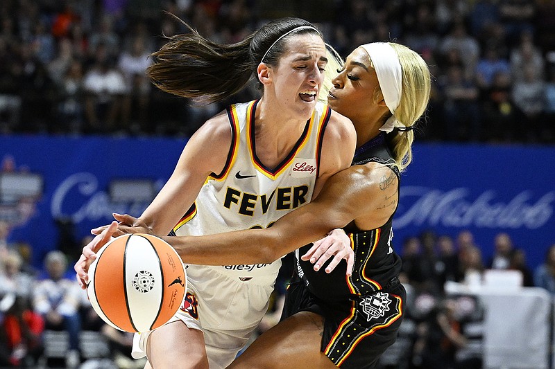 Clark finishes with 20 points, 10 turnovers, Fever fall to Sun in WNBA  opener | Jefferson City News Tribune