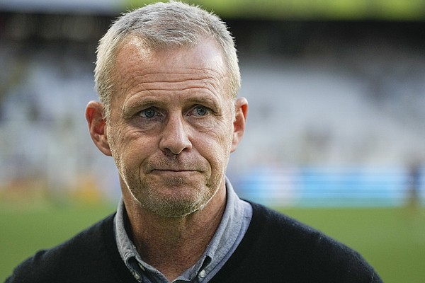 Nashville SC fires coach Gary Smith after 3-4-5 start in seventh season - Vimarsana News