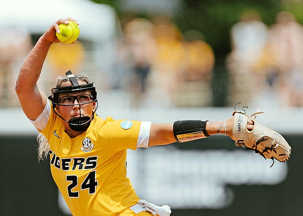 Missouri softball takes regional with two wins against Omaha - Vimarsana News