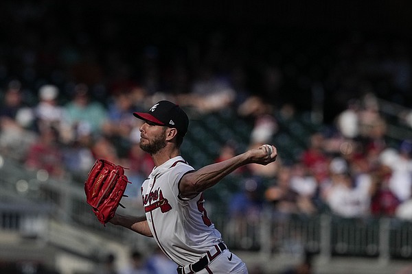 Sale continues dominant run as Braves beat Padres to split twinbill ...