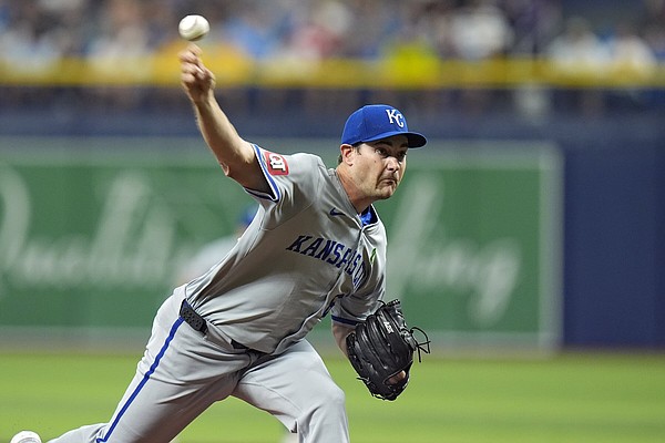 Lugo becomes AL's first 8-game winner, Royals beat Rays 8-1 to improve to 33-19 | The Arkansas Democrat-Gazette - Vimarsana News