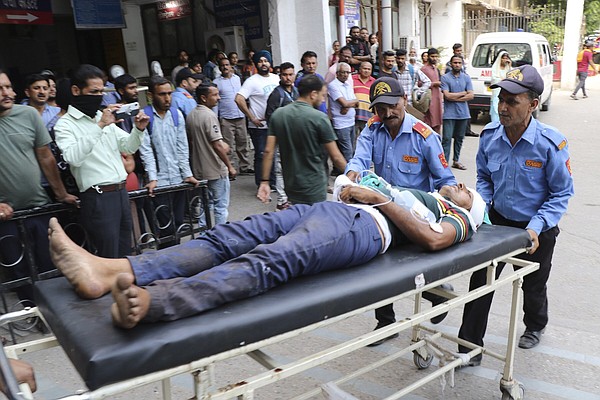 Bus crash in India kills 21, injures 35 Georgia group sues over registration law US sanctions several leading Ugandans Volcano still threatens Icelandic town | The Arkansas Democrat-Gazette - Vimarsana News