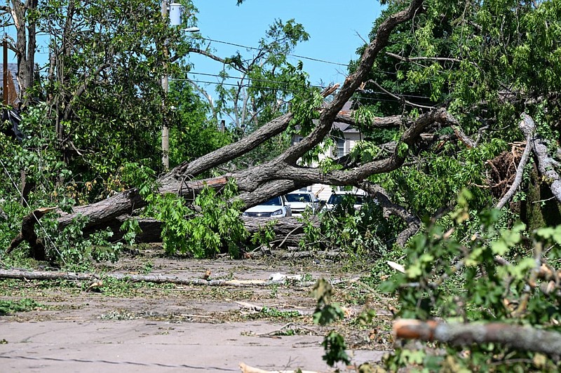 National Weather Service summarizes 13 tornadoes in north Arkansas