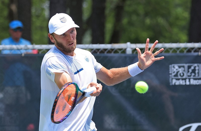 Krueger grabs title in LR Open finale