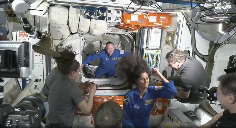 Boeing crew arrives at Space Station