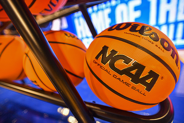 NCAA women’s basketball committee approves quadrant-based team sheets, full seed list for ’24-25 | Whole Hog Sports