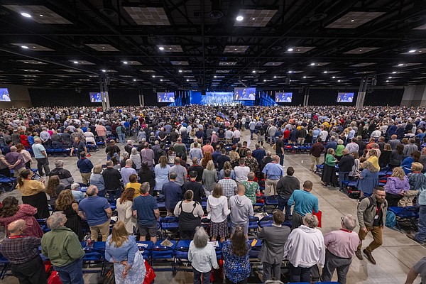 Southern Baptists narrowly reject formal ban on churches with any women pastors | Northwest Arkansas Democrat-Gazette - Vimarsana News