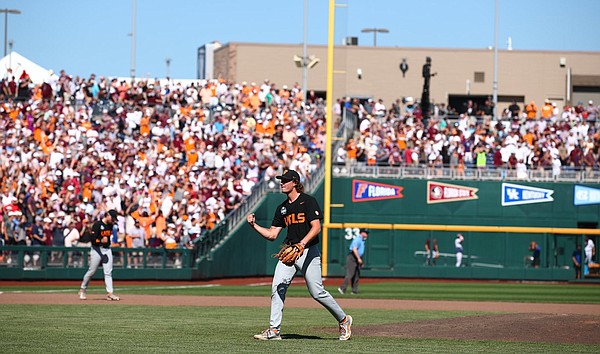 Vols stay together longer after equalizing the CWS title series