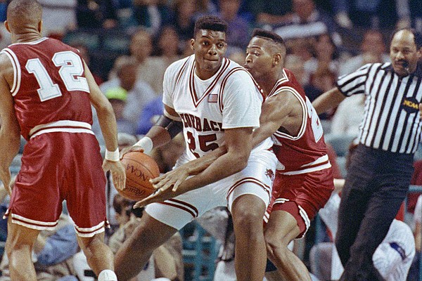 Arkansas basketball great Oliver Miller named to 2024 SWC Hall of Fame class | Whole Hog Sports