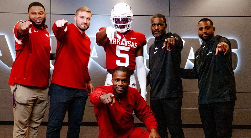 Four-star LB Tavion Wallace during his official visit to Arkansas on May 31-June2.