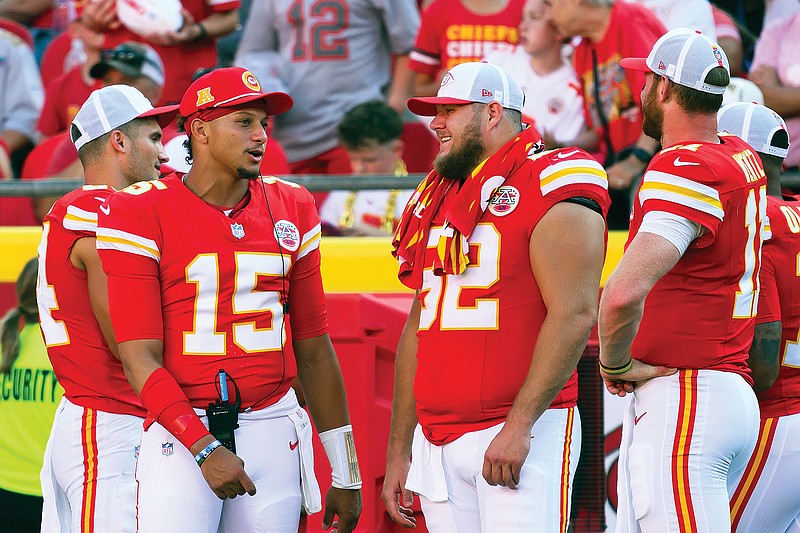 Chiefs to make Humphrey NFL’s highestpaid center Jefferson City News