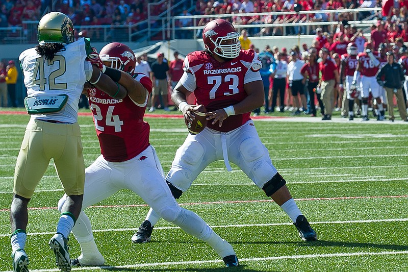 Sebastian Tretola pass vs. UAB 10 years ago sparked turnaround Arkansas ...