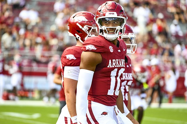 LIVE SCORE UPDATES AND ANALYSIS: Arkansas Football vs UAB