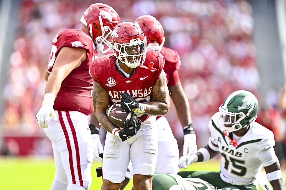 Three games, three 100-yard showings for Jackson | The Arkansas ...