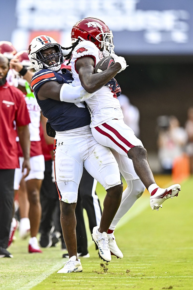 Razorback report Arkansas WR Armstrong discusses breathtaking hit