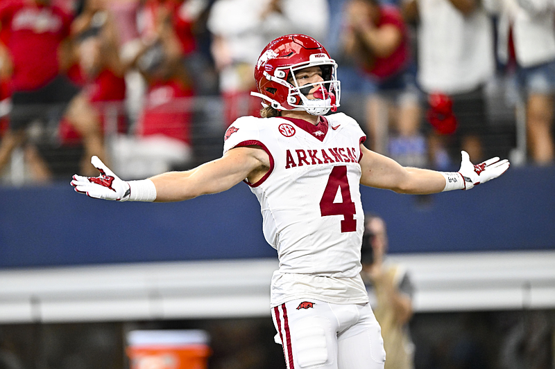 UNBELIEVABLE: Lions' mystery rookie sh0cks with huge statistical predictions — US newspaper calls him ‘Unexpected ROOKIE OF THE YEAR candidate!’.D