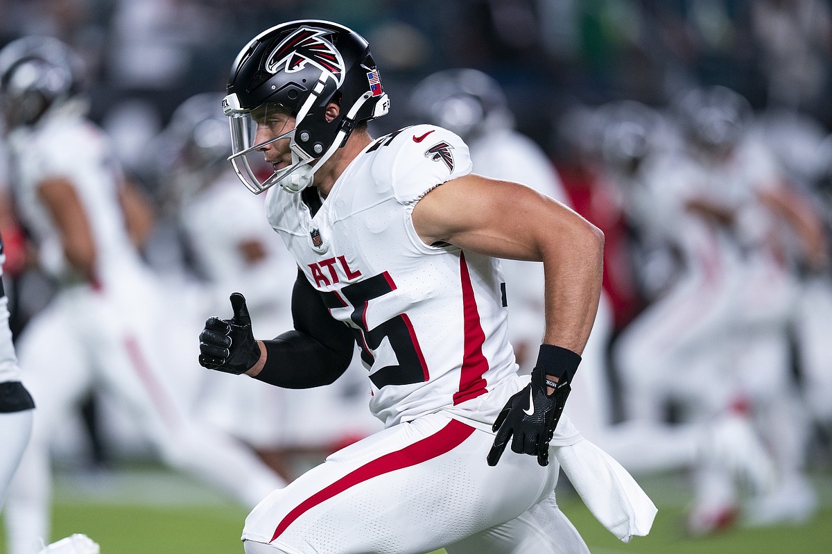 Falcons linebacker Kaden Elliss holding things together on Falcons linebacker Kaden Elliss holding things together on