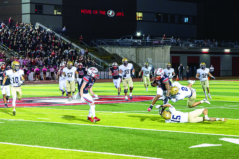 Goal Lines Jefferson City set to host Battle in CMAC contest