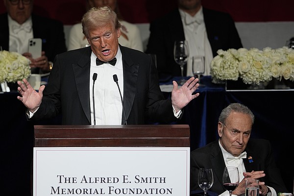 Trump Delivers A Pointed And At Times Bitter Speech At Al Smith Charity ...