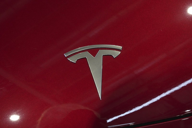 U.S. to probe Tesla's 'Full SelfDriving' system after pedestrian