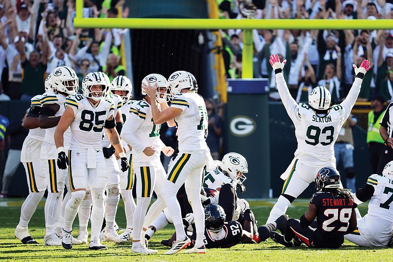 NFL Capsules Late field goal sends Lions past Vikings Jefferson City