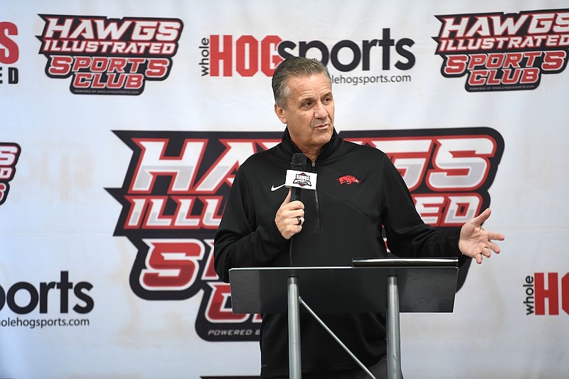 Neither Arkansas nor Kansas at full strength ahead of men's basketball