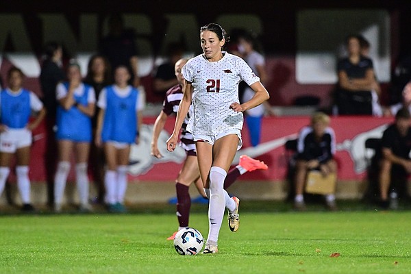 No. 5 Arkansas soccer plays to scoreless draw with Texas A&M | Whole Hog Sports