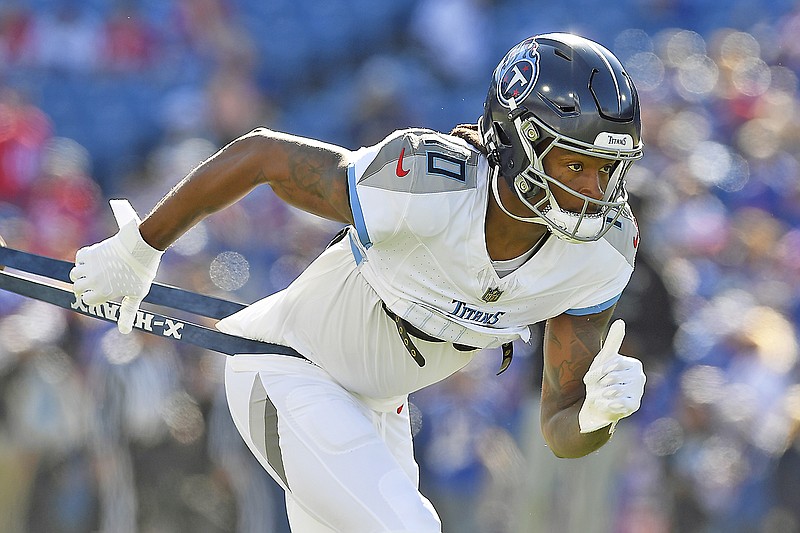 Chiefs Acquire Wide Receiver Hopkins From Titans | Fulton Sun