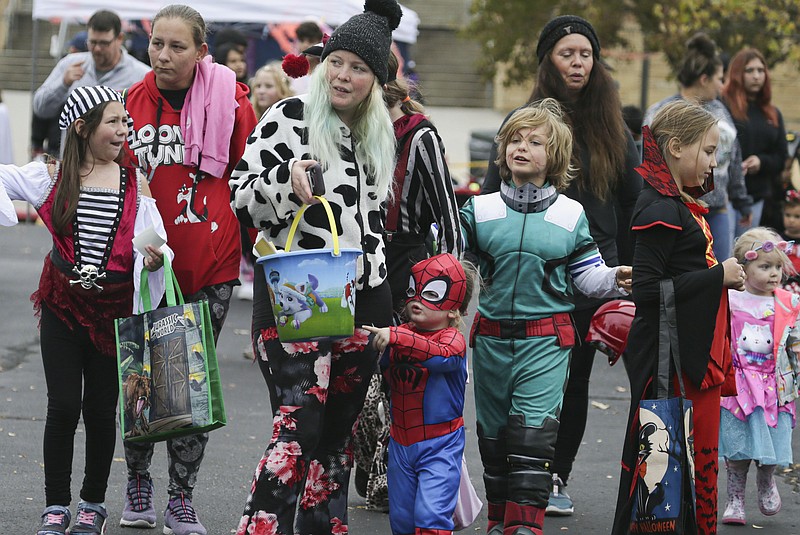Barling Police to trick or treat with kids on Halloween Northwest