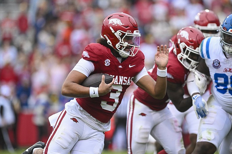 Arkansas quarterback Malachi Singleton to enter transfer portal Whole
