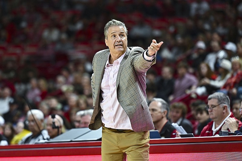 Arkansas men's basketball slips in AP Top 25 Whole Hog Sports