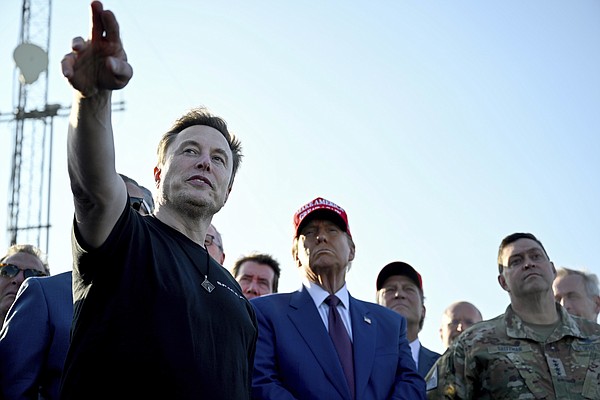 Trump And Musk Solidify Their Bond With Texas Trip For Rocket Launch ...