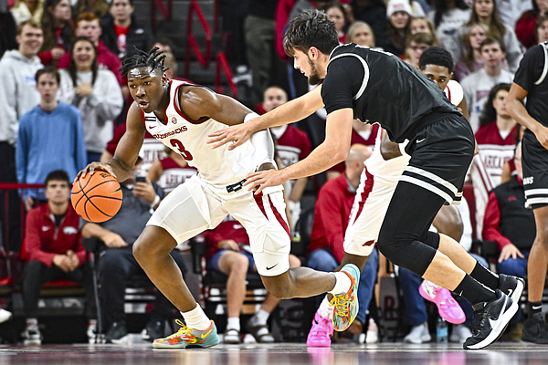 Little Rock Razorbacks Arkansas basketball withstands late Little Rock push to win by 12 ...