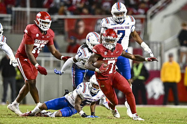 Arkansas Football Report: Run Game Remains Key For Razorbacks | Whole ...