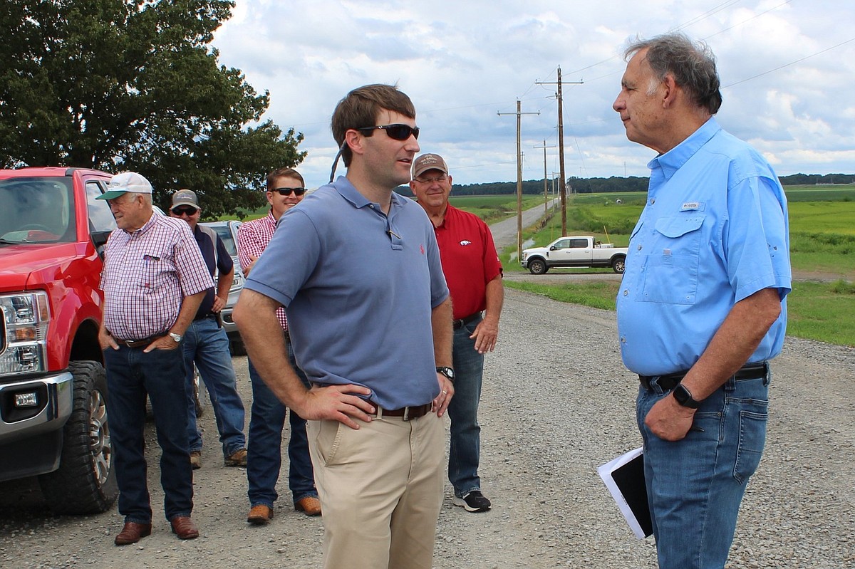Senator John Boozman Explores Future of Agriculture Amid Farm Bill Discussions - News Directory 3