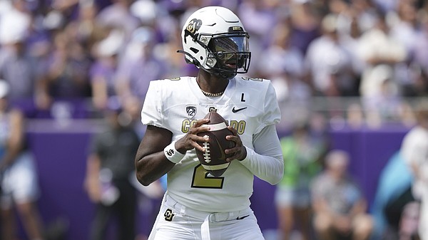 5-at-10: College football’s dire need of leadership, NFL QB wants and needs, hanging up the whistle | Chattanooga Times Free Press
