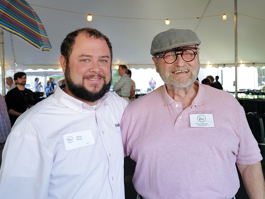 Photo by Mark Gilliland / Jamie Green and Gary Beene