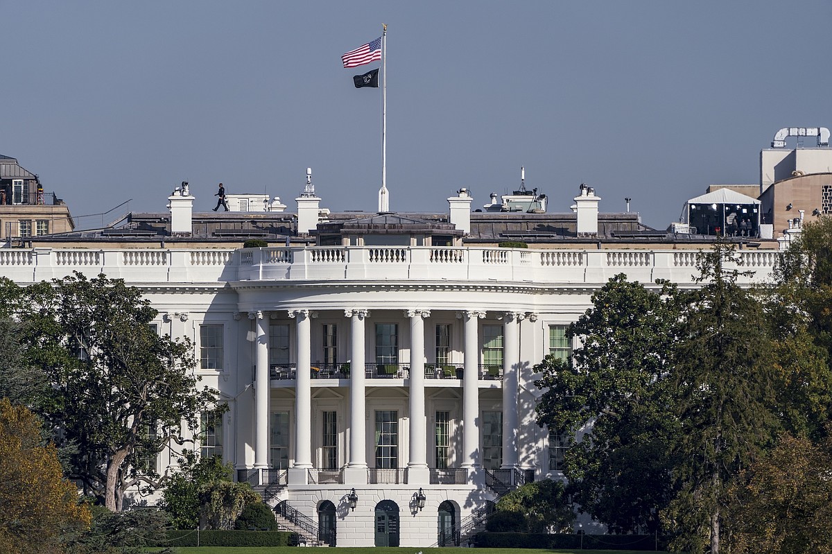 Trump team is questioning civil servants at National Security Council ...