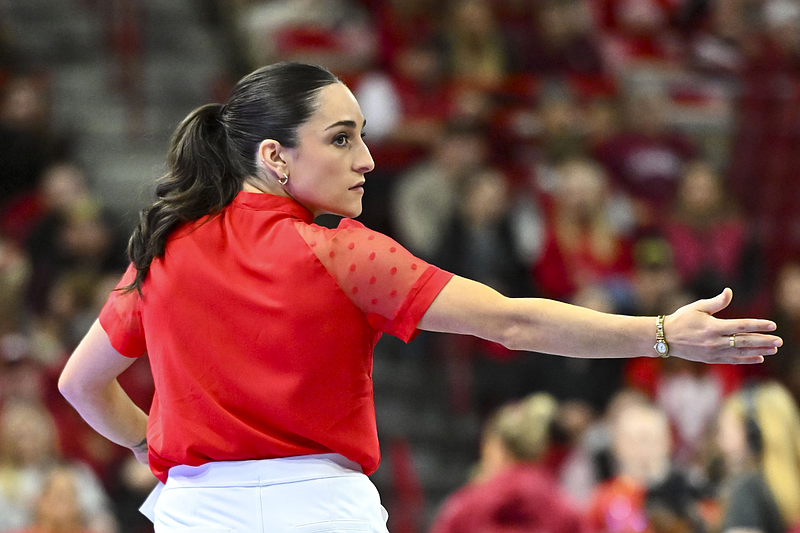 VIDEO Arkansas gymnastics coach Jordyn Wieber recaps win over No. 2