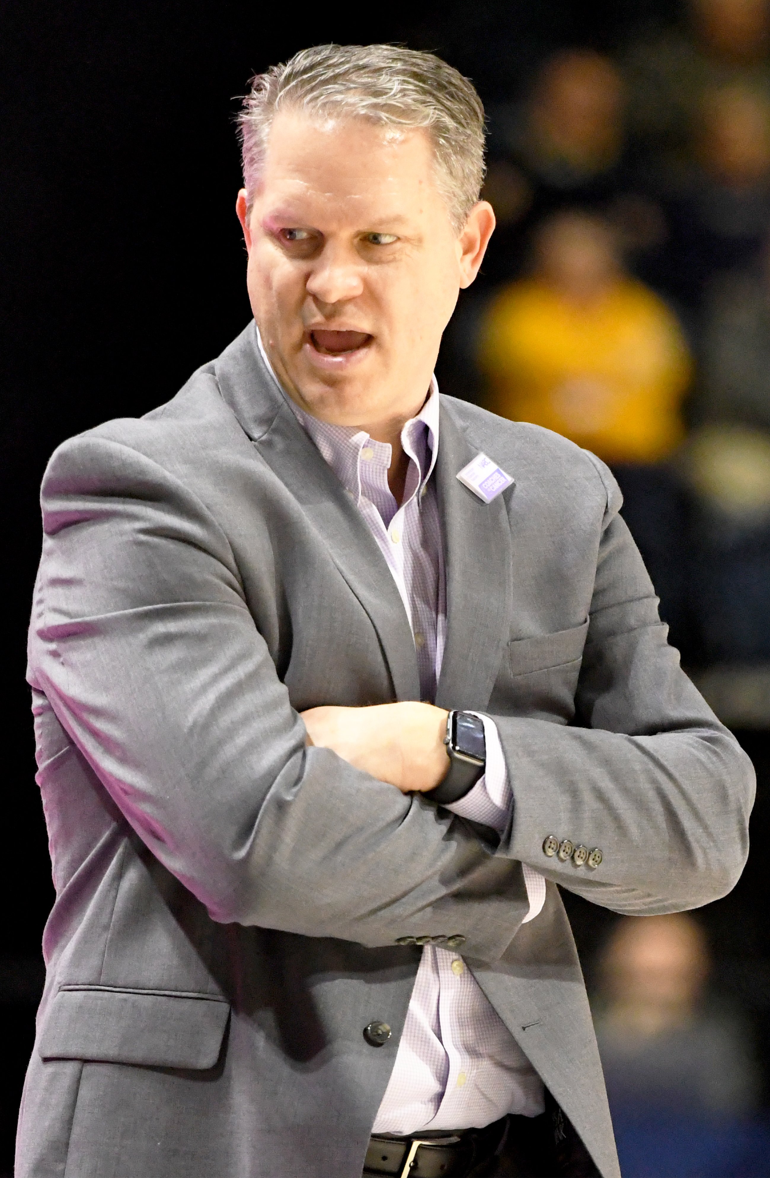 Staff photo by Abby White / UTC Men’s Basketball Head Coach Dan Earl coaches from the sideline. The University of Tennessee at Chattanooga Men’s Basketball team played Mercer on Saturday, February 1, 2025 in McKenzie Arena.