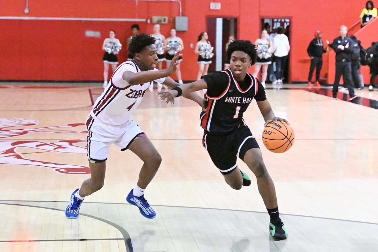 Bulldogs break losing streak, defeat Zebras