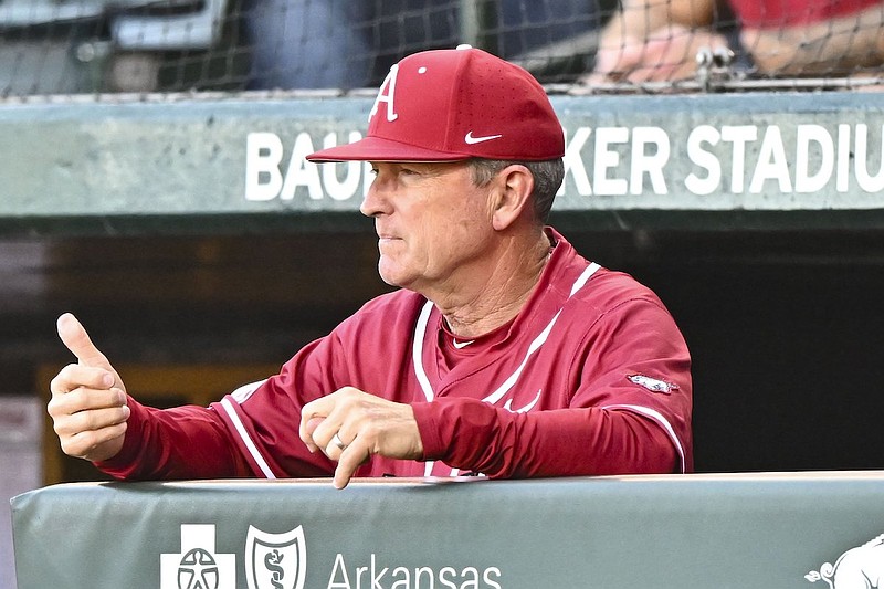 Arkansas baseball moves up in coaches poll | Whole Hog Sports