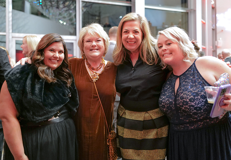 Photo by Mark Gilliland / Baylee Ling, Ouida Bianco, Karen Lovingood and Annie Miller