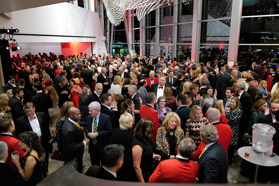 Photo by Mark Gilliland / A packed house at the Hunter Museum