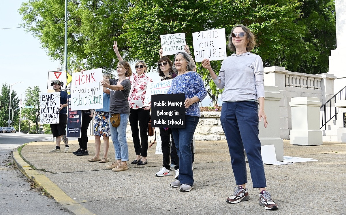 Hamilton County school board clashes over budget reductions